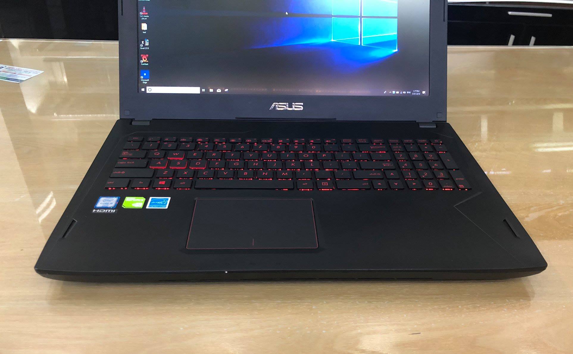 Laptop Asus Gaming GL502VML-5.jpg